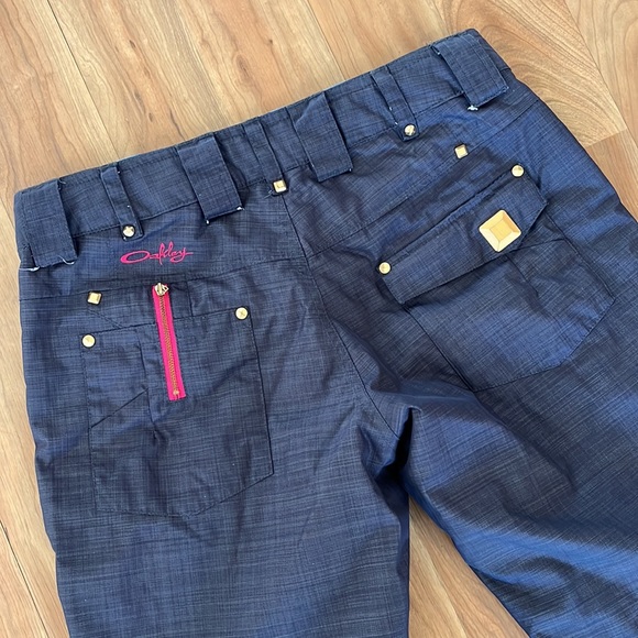 - Oakley Gretchen Bleiler grey snow pants size S - Picture 9 of 10